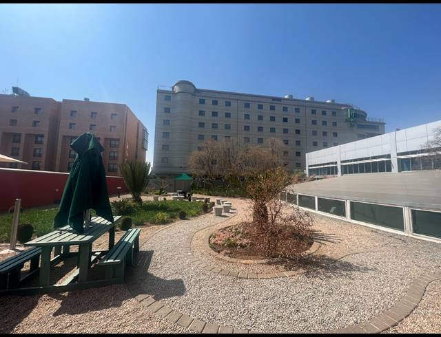 136M² OFFICE TO LET IN ROSEBANK